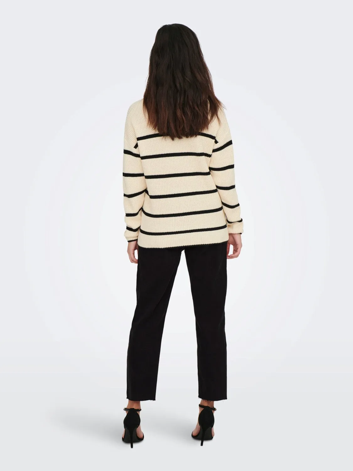 15282385 ONLpernille LS Stripe O Neck Knt