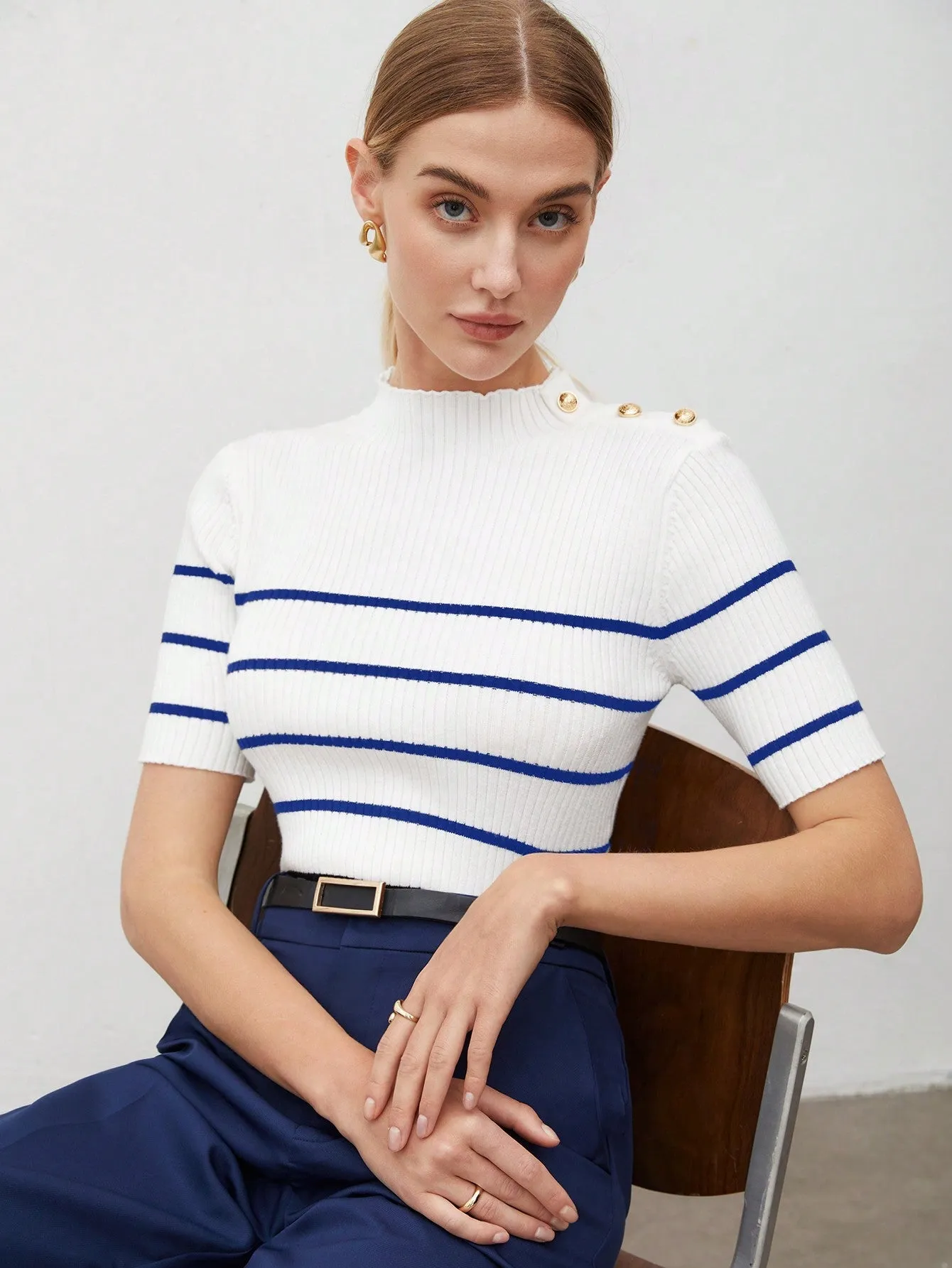 BIZwear Casual Women Stand Collar Striped Knit Short Sleeve Top