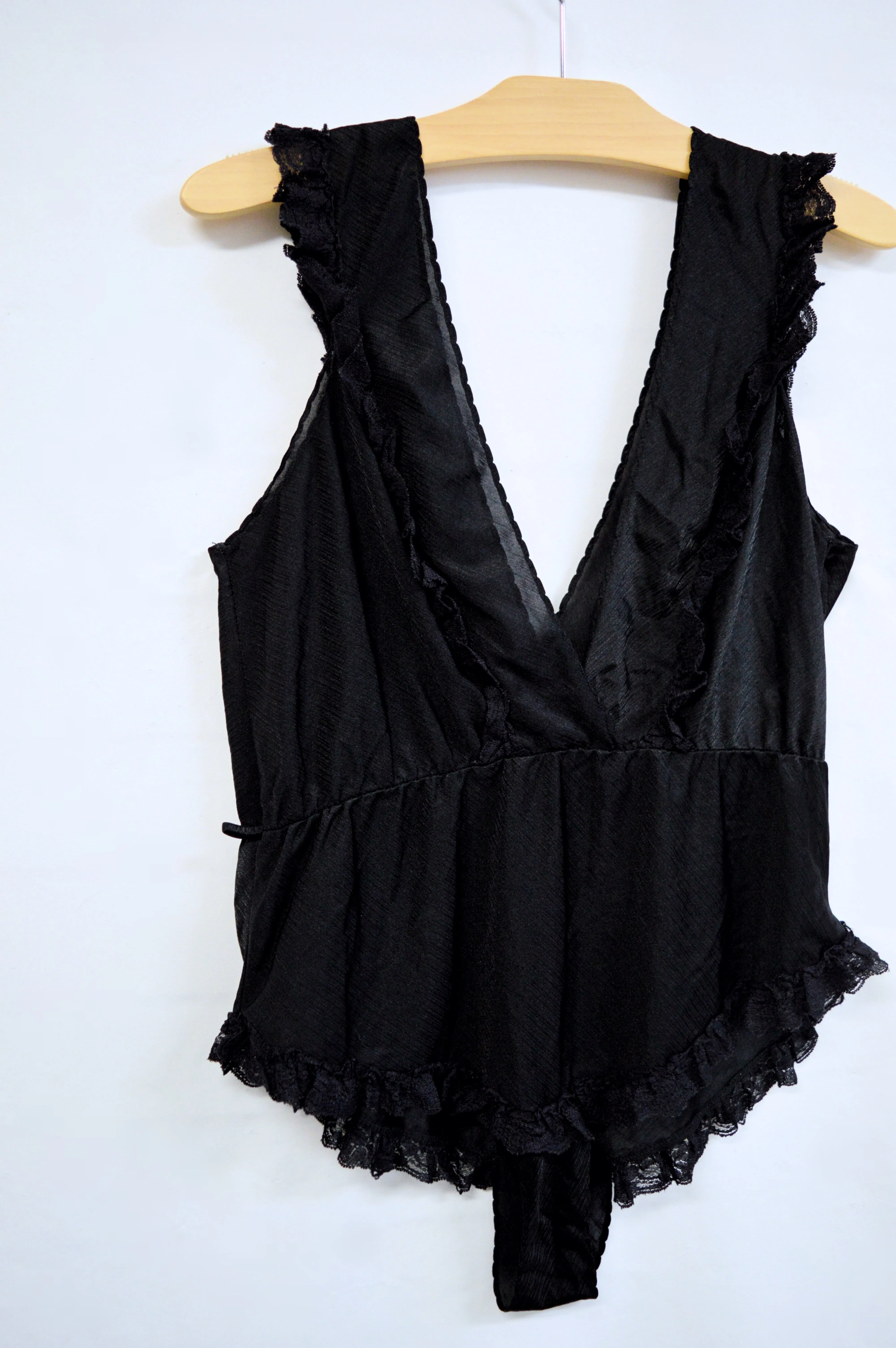 Black Lace Ruffled Body Suit | M