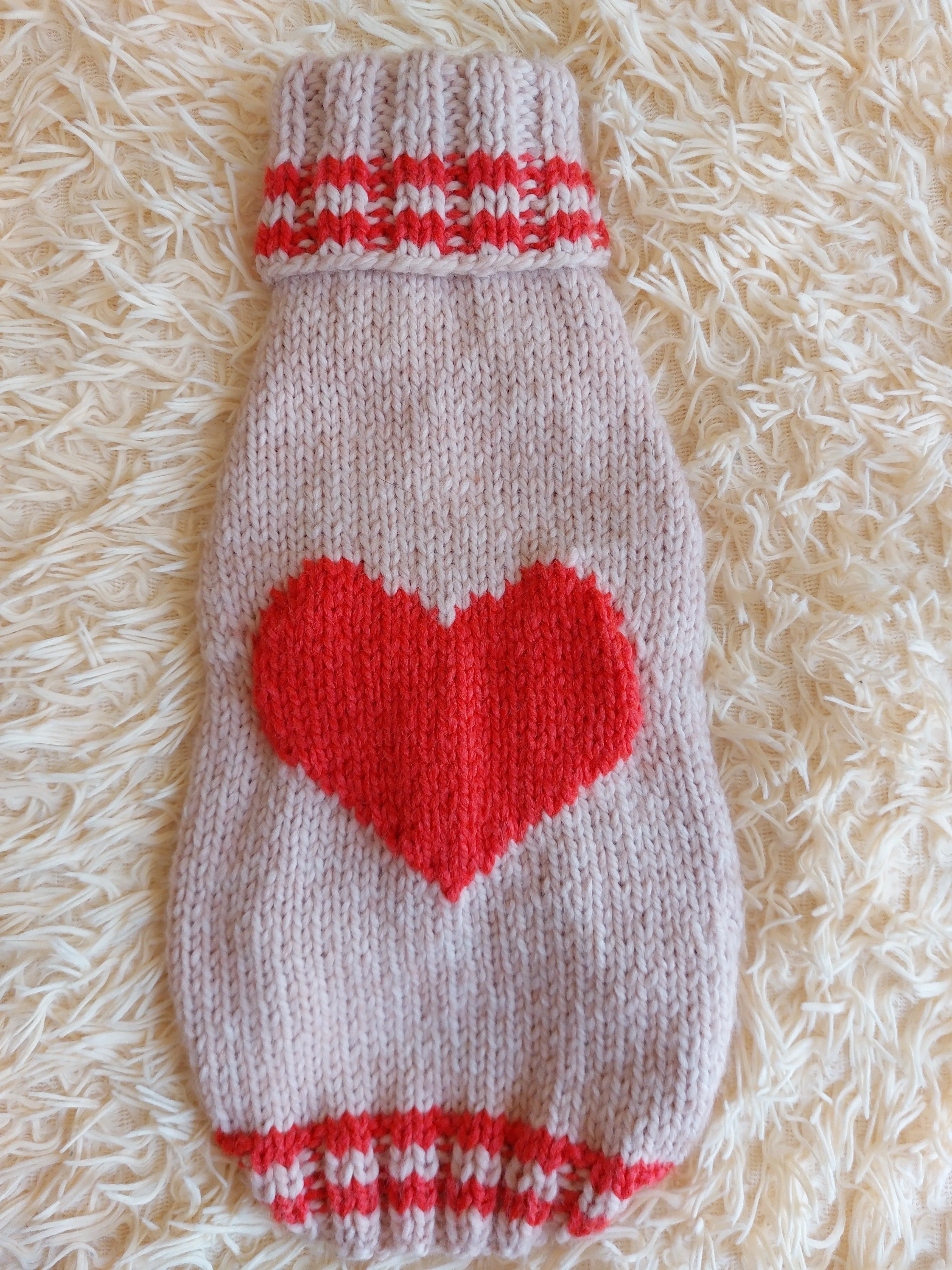 Festive Heart Pet Outfit Heart Jumper Dog Clothes Sweater Valentine's Day,Dog Lover Gift Knitted Sweater.