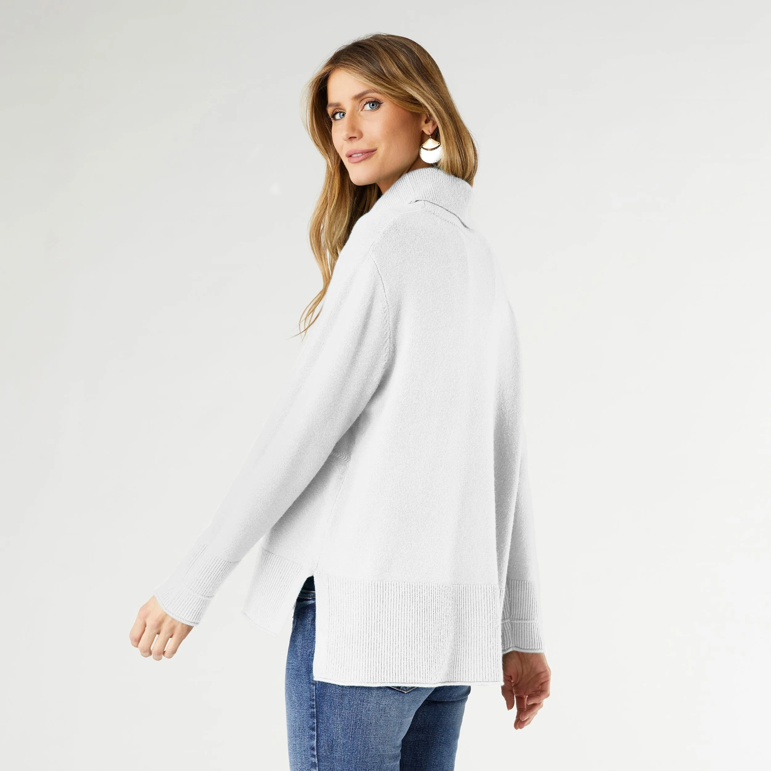 Heavenly-Luxe Turtleneck Sweater - Winter White