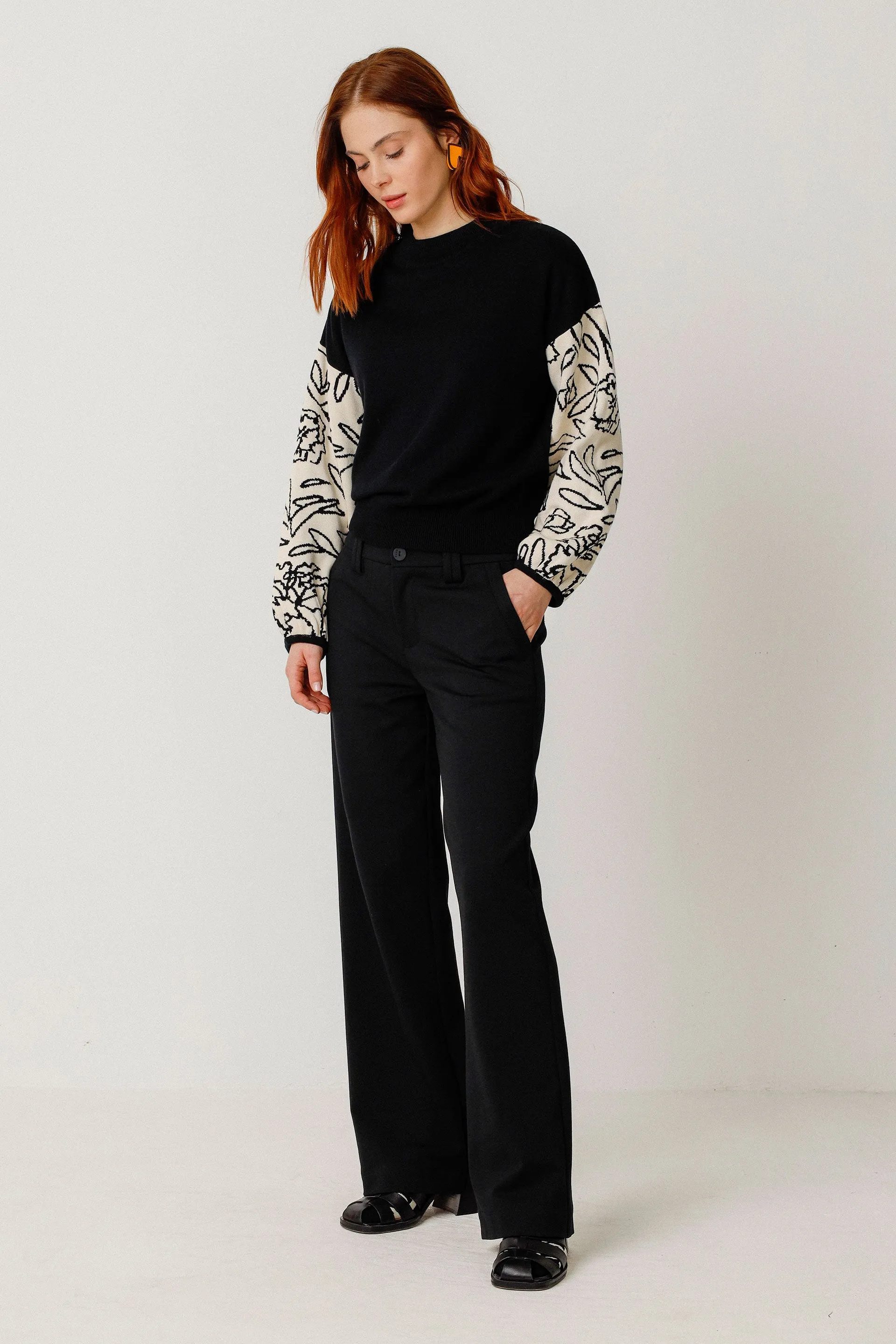 SKFK Black Jumper with Cream Long Sleeve WSW00676