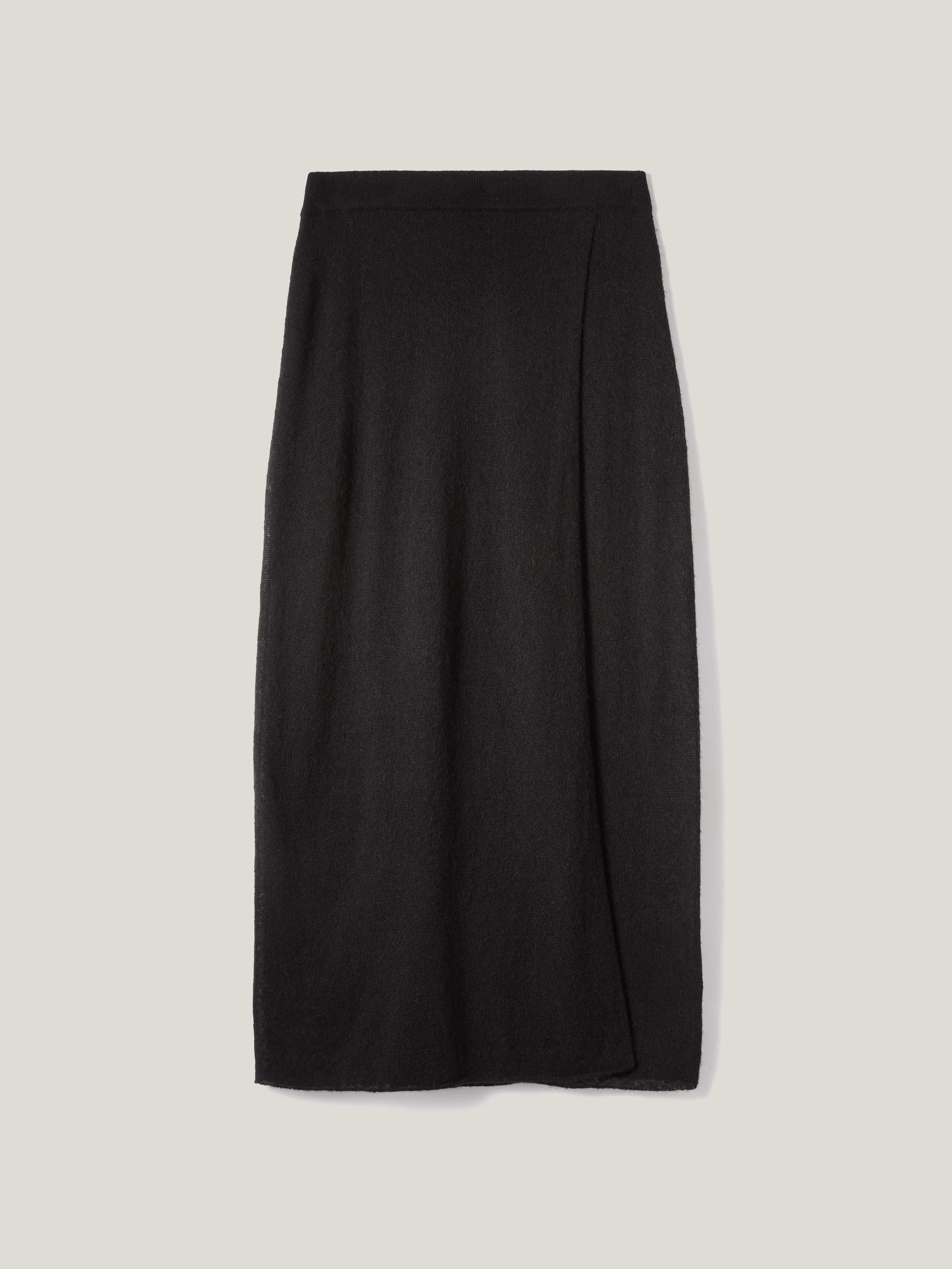 Soft Gauzy Knit Skirt | Black