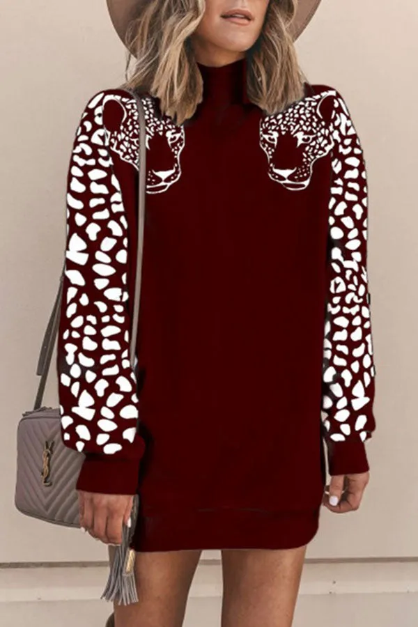 Turtleneck Leopard Print Sweatshirt