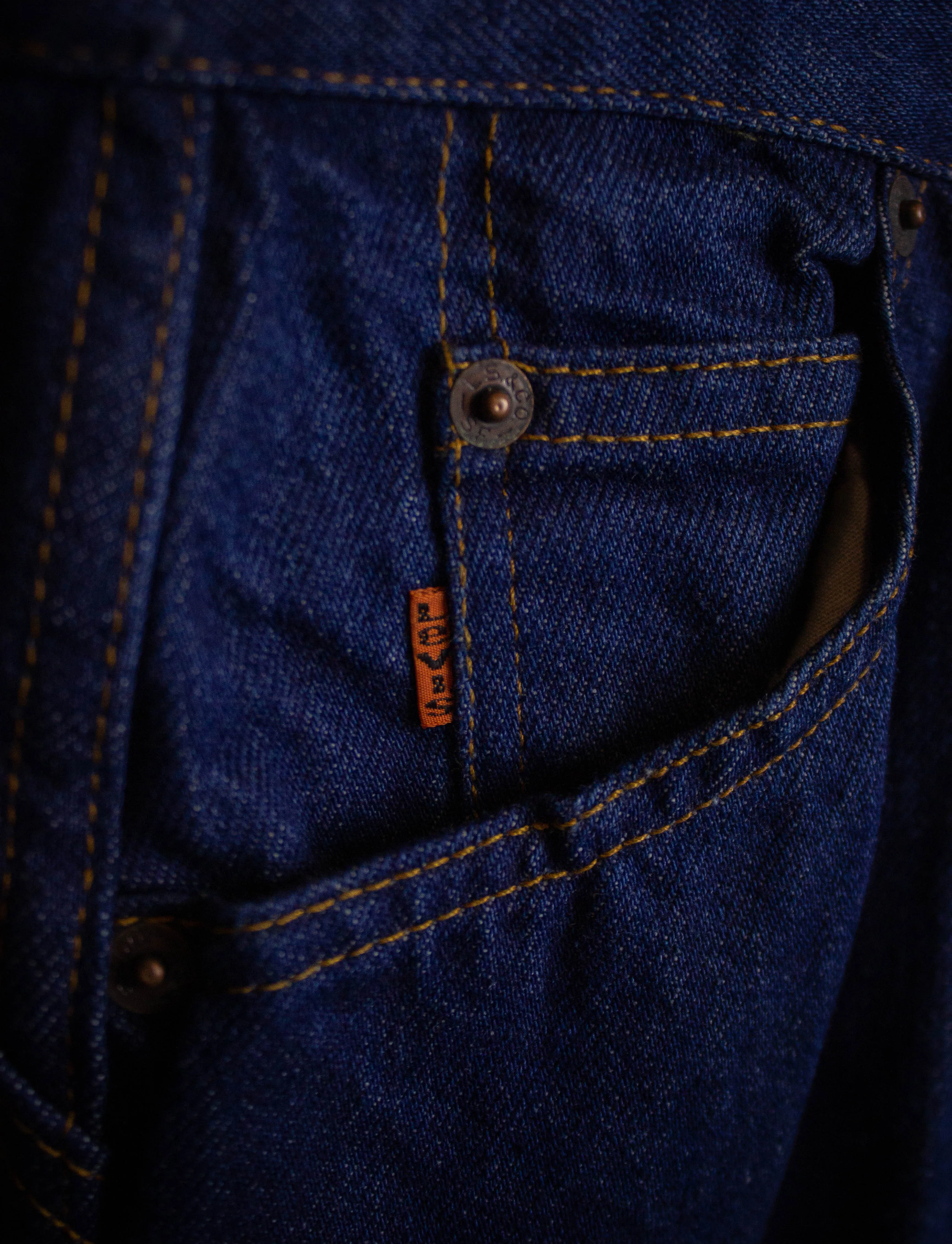 Vintage Levi's Deadstock Orange Tab Saddleback Denim Jeans 1977 Dark Wash 24x33